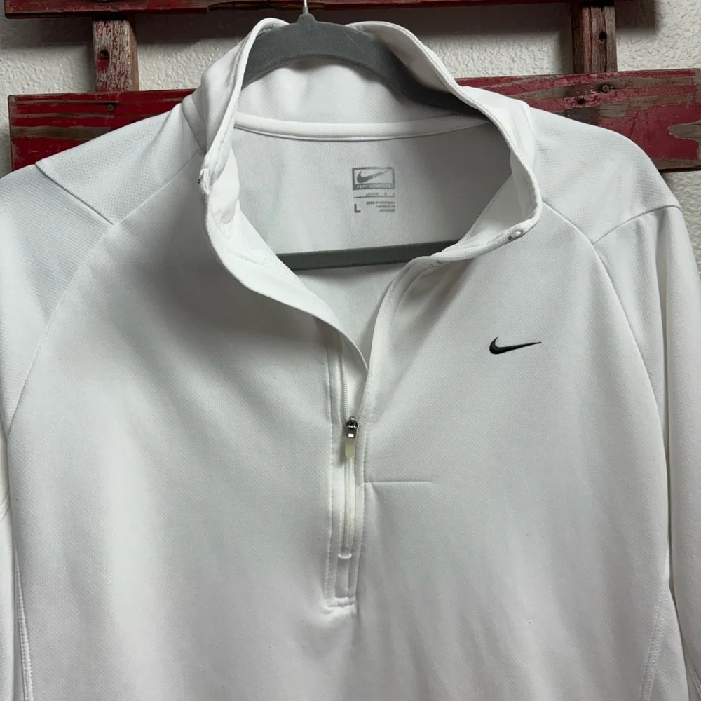 Nike‎ White Performance Hoodie